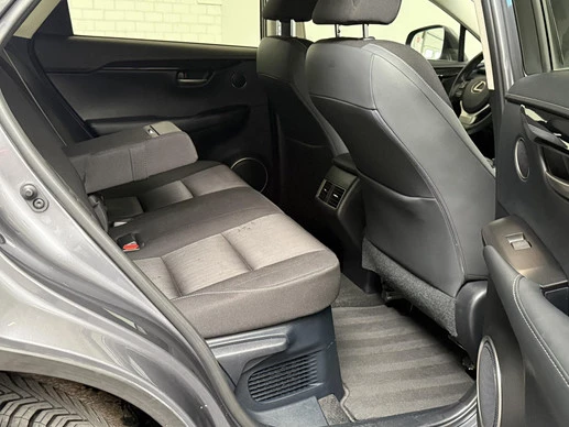 Lexus NX - Afbeelding 13 van 30
