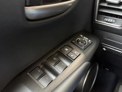 Lexus NX - Afbeelding 21 van 30