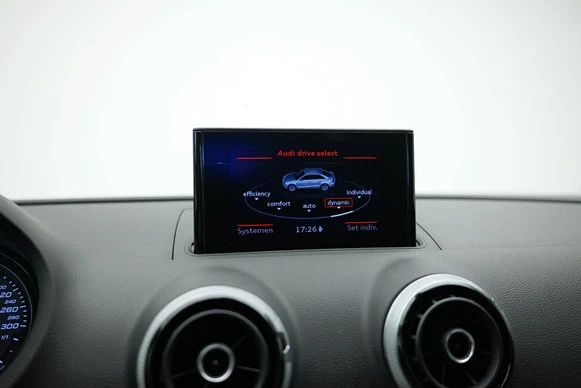 Audi S3 - Afbeelding 17 van 30
