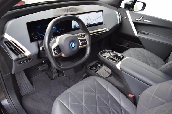 BMW iX - Afbeelding 21 van 30