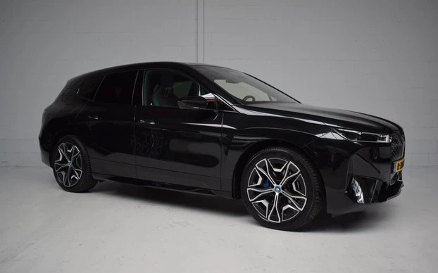 BMW iX - Afbeelding 27 van 30