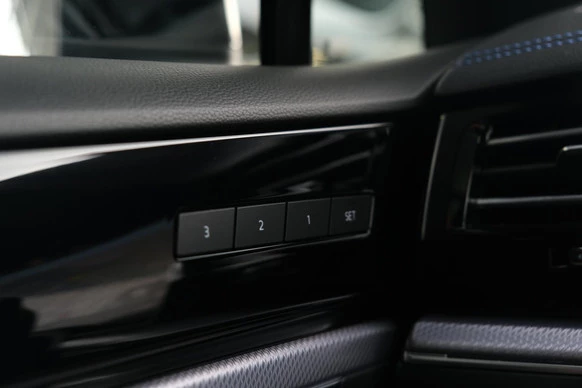 Volkswagen Touareg - Afbeelding 27 van 30