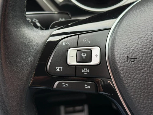 Volkswagen Touran - Afbeelding 9 van 30