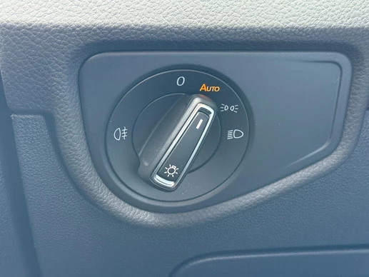 Volkswagen Touran - Afbeelding 21 van 30