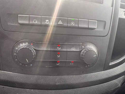 Mercedes-Benz Vito - Afbeelding 13 van 17