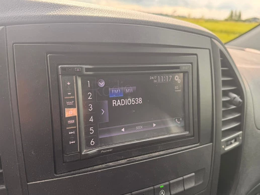 Mercedes-Benz Vito - Afbeelding 15 van 17