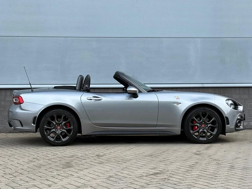 Fiat 124 Spider - Afbeelding 4 van 30