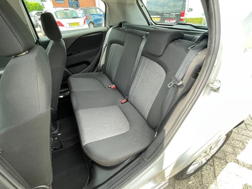 Fiat Punto - Afbeelding 14 van 16