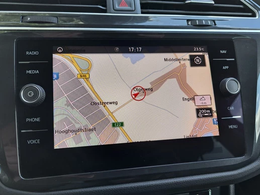 Volkswagen Tiguan - Afbeelding 2 van 12