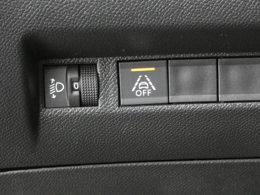 Peugeot e-2008 - Afbeelding 16 van 30