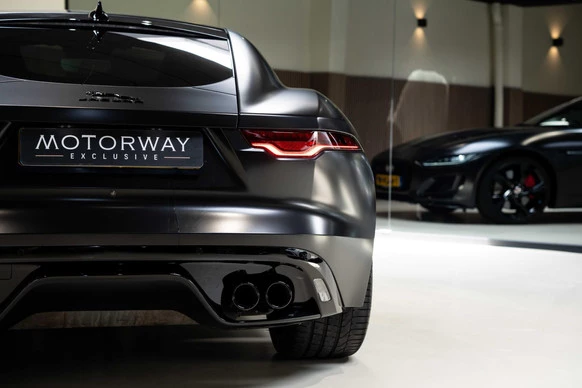 Jaguar F-Type - Afbeelding 16 van 24