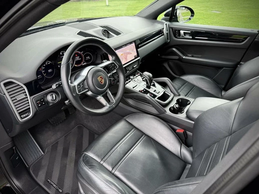 Porsche Cayenne - Afbeelding 22 van 30