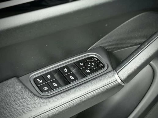 Porsche Cayenne - Afbeelding 29 van 30