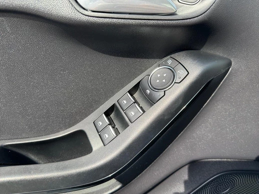 Ford Fiesta - Afbeelding 27 van 30