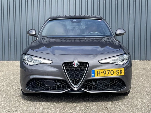 Alfa Romeo Giulia - Afbeelding 2 van 30