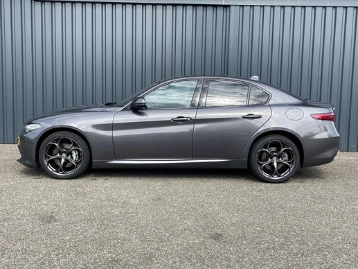 Alfa Romeo Giulia - Afbeelding 8 van 30
