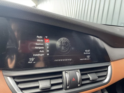 Alfa Romeo Giulia - Afbeelding 20 van 30