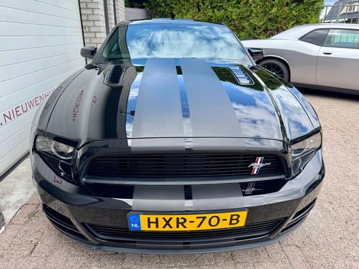 Ford Mustang - Afbeelding 4 van 28