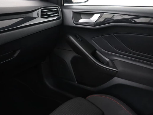 Ford Focus - Afbeelding 23 van 30