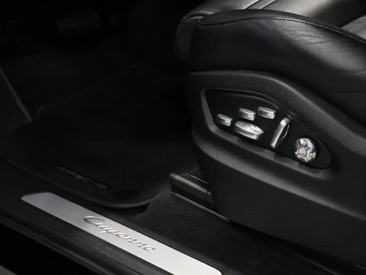 Porsche Cayenne - Afbeelding 12 van 30
