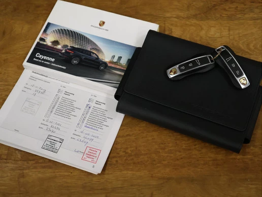 Porsche Cayenne - Afbeelding 24 van 30