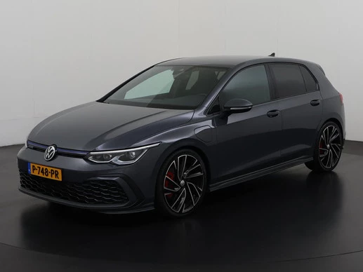 Volkswagen Golf - Afbeelding 1 van 30