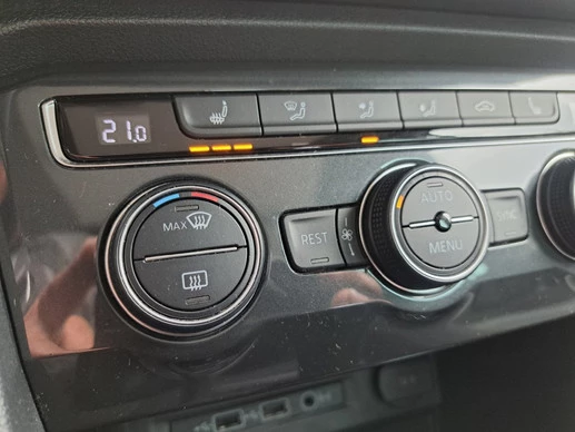 Volkswagen Tiguan - Afbeelding 10 van 30