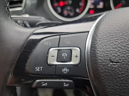 Volkswagen Tiguan - Afbeelding 12 van 30