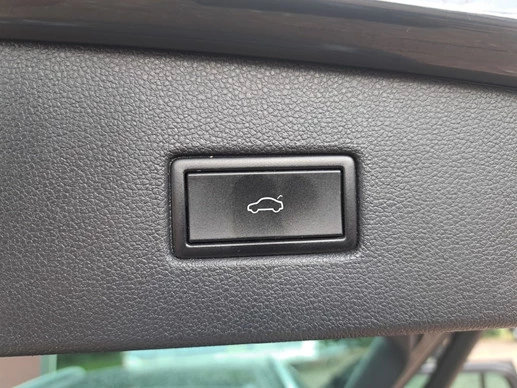 Volkswagen Tiguan - Afbeelding 27 van 30