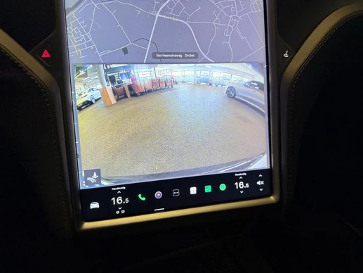 Tesla Model S - Afbeelding 23 van 28