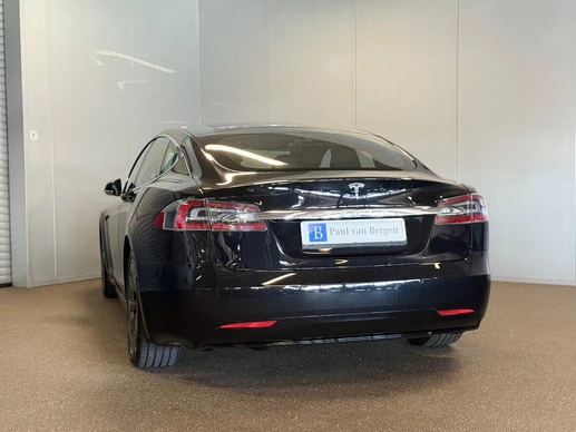 Tesla Model S - Afbeelding 8 van 28