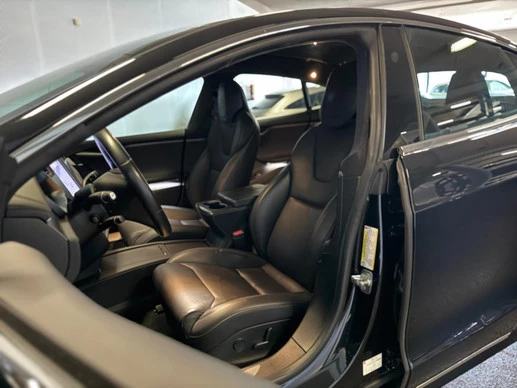 Tesla Model S - Afbeelding 11 van 28