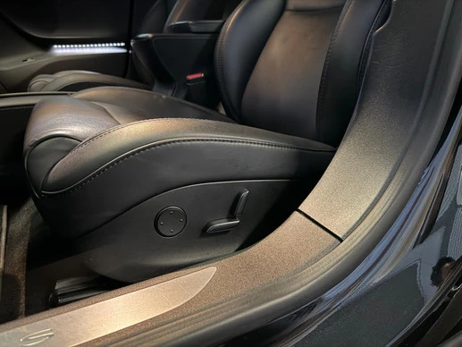 Tesla Model S - Afbeelding 13 van 28