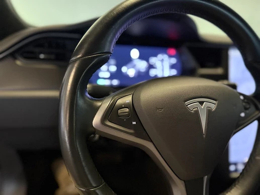 Tesla Model S - Afbeelding 15 van 28