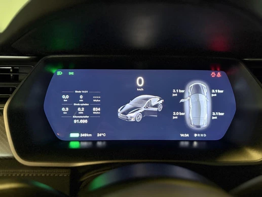 Tesla Model S - Afbeelding 16 van 28
