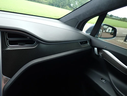 Tesla Model X - Afbeelding 19 van 23