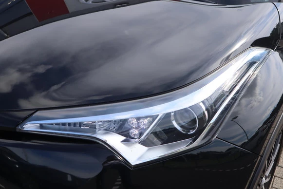 Toyota C-HR - Afbeelding 12 van 30