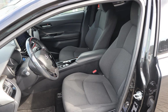 Toyota C-HR - Afbeelding 16 van 30