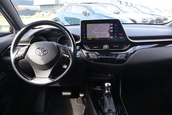 Toyota C-HR - Afbeelding 18 van 30