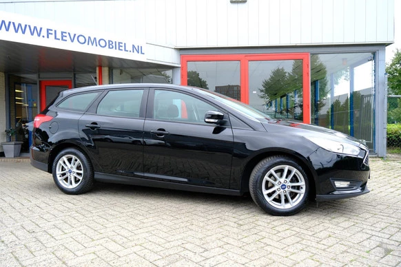 Ford Focus - Afbeelding 4 van 30