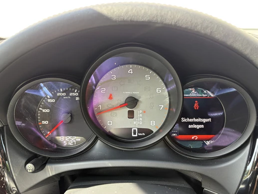 Porsche Macan - Afbeelding 18 van 30