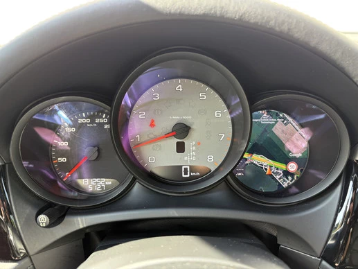 Porsche Macan - Afbeelding 19 van 30