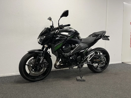Kawasaki Z800 - Afbeelding 11 van 19
