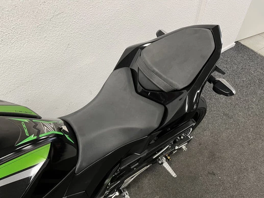 Kawasaki Z800 - Afbeelding 17 van 19