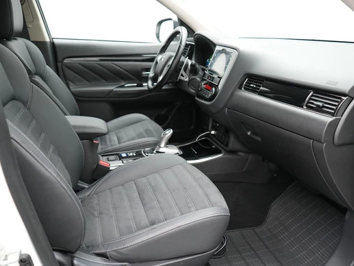 Mitsubishi Outlander - Afbeelding 4 van 30