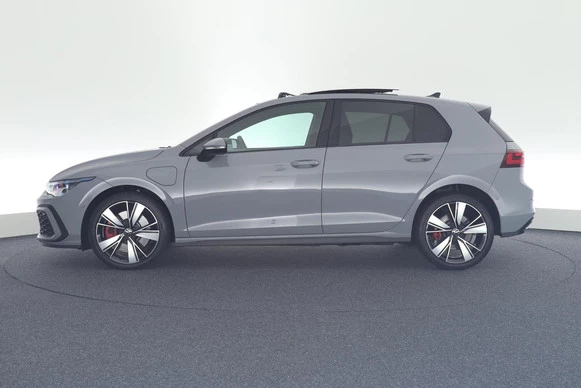 Volkswagen Golf - Afbeelding 6 van 30