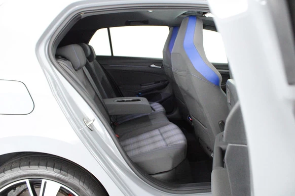 Volkswagen Golf - Afbeelding 11 van 30