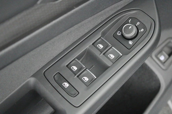 Volkswagen Golf - Afbeelding 14 van 30