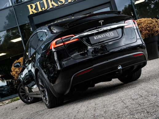 Tesla Model X - Afbeelding 17 van 30