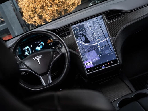 Tesla Model X - Afbeelding 23 van 30